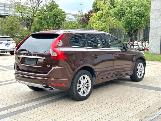 Volvo XC60 2015 T5 Version Zhixing intérieur photo 13 Volvo XC60 2015 T5 Version Zhixing intérieur photo 13