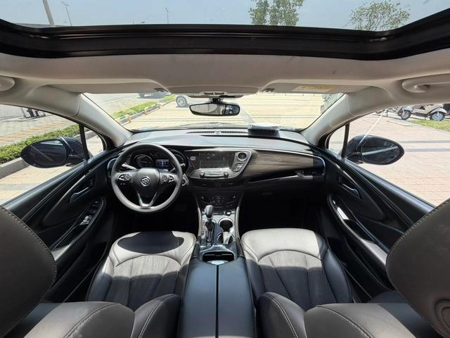 Buick Envision 2018 20T Modèle de luxe à deux roues motrices extérieur photo 6 Buick Envision 2018 20T Modèle de luxe à deux roues motrices extérieur photo 6
