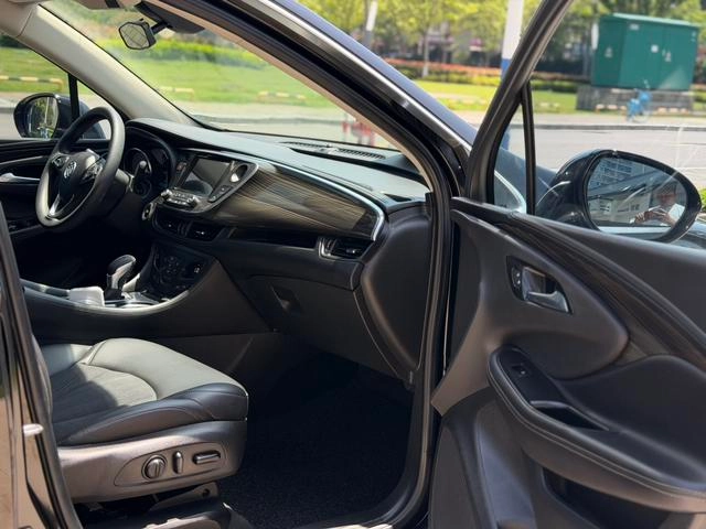 Buick Envision 2018 20T Modèle de luxe à deux roues motrices intérieur photo 12 Buick Envision 2018 20T Modèle de luxe à deux roues motrices intérieur photo 12