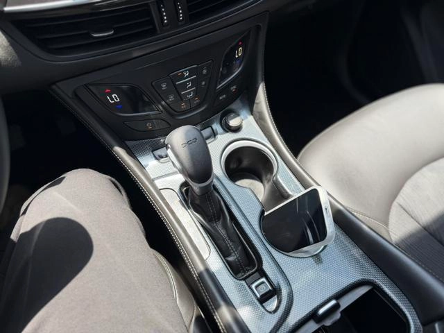Buick Envision 2018 20T Modèle de luxe à deux roues motrices intérieur photo 16 Buick Envision 2018 20T Modèle de luxe à deux roues motrices intérieur photo 16