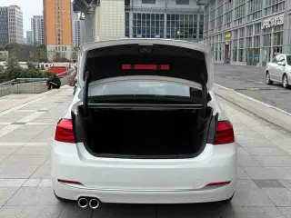BMW 3 Series 2019 320Li Estilo de moda exterior foto 7 BMW 3 Series 2019 320Li Estilo de moda exterior foto 7