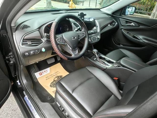 Chevrolet Malibu XL 2021 Redline 550T Versión nítida automática interior foto 11 Chevrolet Malibu XL 2021 Redline 550T Versión nítida automática interior foto 11