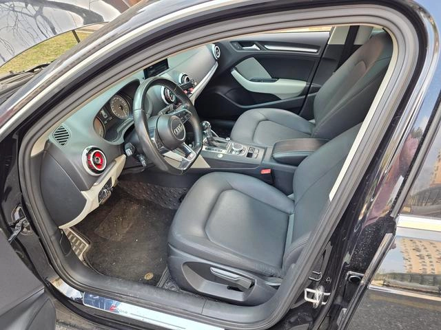 Audi A3 2014 Sportback 35 TFSI Automático agresivo exterior foto 4 Audi A3 2014 Sportback 35 TFSI Automático agresivo exterior foto 4