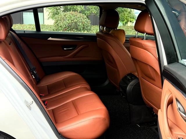 BMW 5 Series 2014 520Li Elegant style exterior photo 5 BMW 5 Series 2014 520Li Elegant style exterior photo 5