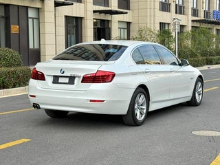 BMW 5 Series 2014 520Li Elegant style interior photo 13 BMW 5 Series 2014 520Li Elegant style interior photo 13