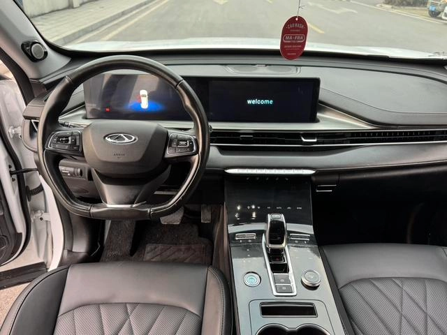 Chery Ruihu 8 PLUS Kunpeng e 2022 1.5T Город e+ интерьер фото 12 Chery Ruihu 8 PLUS Kunpeng e 2022 1.5T Город e+ интерьер фото 12