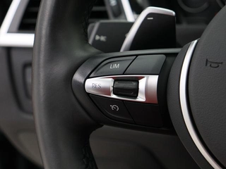 BMW 3 Series GT 2019 330i xDrive M Edición nocturna deportiva interior foto 17 BMW 3 Series GT 2019 330i xDrive M Edición nocturna deportiva interior foto 17