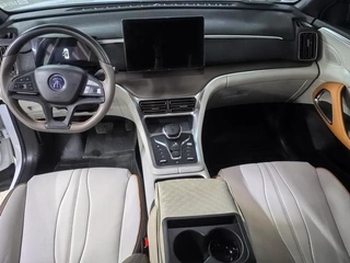 BYD Song Pro DM 2022 DM-i 51km Люксовый экстерьер фото 10 BYD Song Pro DM 2022 DM-i 51km Люксовый экстерьер фото 10