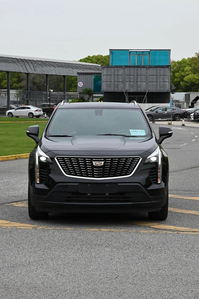 Cadillac XT4 2020 Restyling 28T Two-wheel drive technology type exterior photo 2