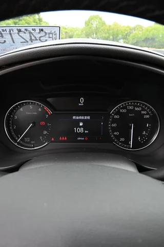 Cadillac XT4 2020 Restyling 28T Two-wheel drive technology type interior photo 13