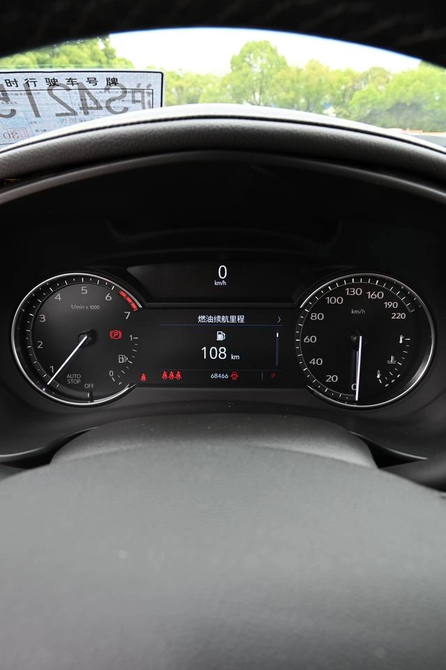 Cadillac XT4 2020 Restyling 28T Two-wheel drive technology type interior photo 13