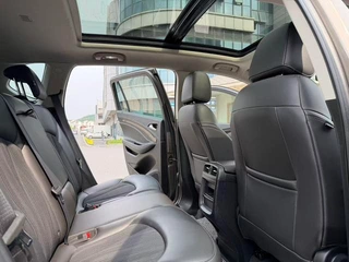 Buick Envision 2018 20T Modèle de pointe à deux roues motrices intérieur photo 9 Buick Envision 2018 20T Modèle de pointe à deux roues motrices intérieur photo 9