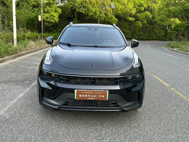 LYNK & CO 01 EM-P 2021 1.5TD PHEV Halo extérieur photo 3 LYNK & CO 01 EM-P 2021 1.5TD PHEV Halo extérieur photo 3