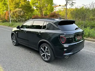 LYNK & CO 01 EM-P 2021 1.5TD PHEV Halo intérieur photo 14 LYNK & CO 01 EM-P 2021 1.5TD PHEV Halo intérieur photo 14