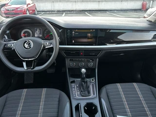 Volkswagen Lavida 2021 280TSI DSG Versión cómoda interior foto 7