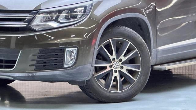 Volkswagen Tiguan 2013 1.8TSI Type de luxe automatique à quatre roues motrices extérieur photo 3 Volkswagen Tiguan 2013 1.8TSI Type de luxe automatique à quatre roues motrices extérieur photo 3
