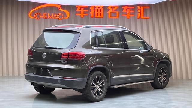 Volkswagen Tiguan 2013 1.8TSI Type de luxe automatique à quatre roues motrices intérieur photo 17 Volkswagen Tiguan 2013 1.8TSI Type de luxe automatique à quatre roues motrices intérieur photo 17
