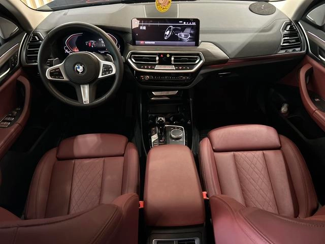 BMW X3 2022 Segundo cambio xDrive30i Tipo líder M Traje de noche Yao exterior foto 5 BMW X3 2022 Segundo cambio xDrive30i Tipo líder M Traje de noche Yao exterior foto 5