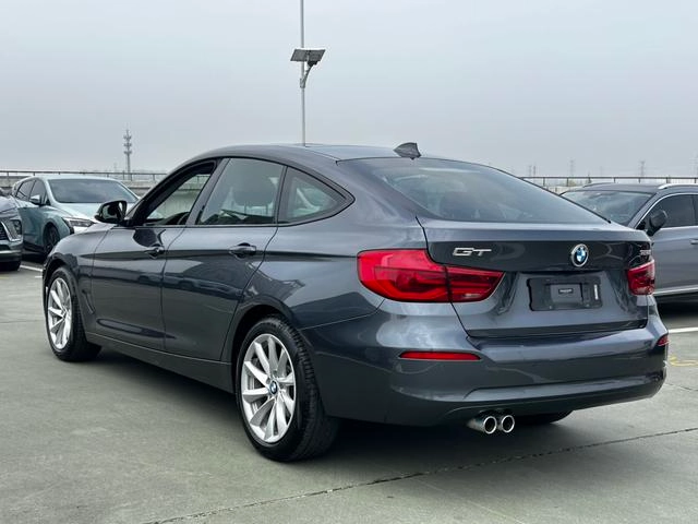 BMW 3 Series GT 2018 320i Fashionable exterior photo 3 BMW 3 Series GT 2018 320i Fashionable exterior photo 3