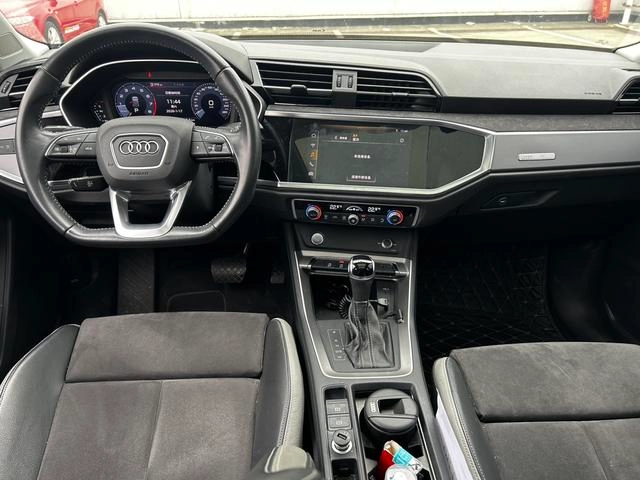 Audi Q3 2019 35 TFSI Fashion dynamic type interior photo 7 Audi Q3 2019 35 TFSI Fashion dynamic type interior photo 7