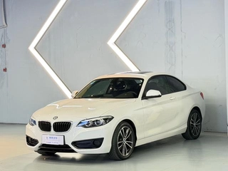 BMW 2 Series (Imported) 2018 220i Спортивный дизайн набор