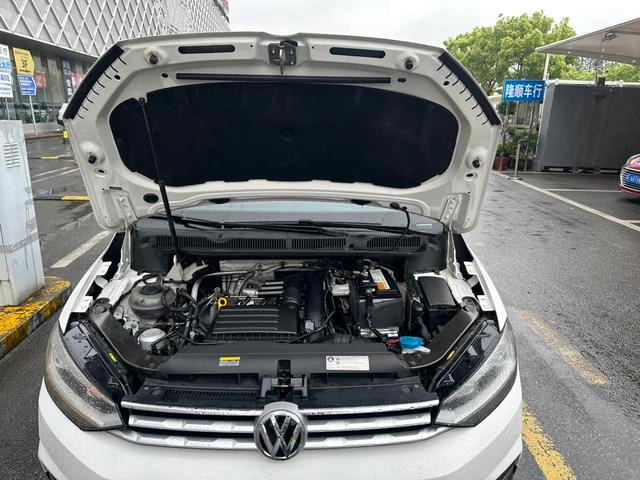Volkswagen Touran L 2021 280TSI DSG Version de démarcation 7 Siège intérieur photo 11 Volkswagen Touran L 2021 280TSI DSG Version de démarcation 7 Siège intérieur photo 11