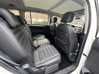 Volkswagen Touran L 2021 280TSI DSG Version de démarcation 7 Siège intérieur photo 13 Volkswagen Touran L 2021 280TSI DSG Version de démarcation 7 Siège intérieur photo 13
