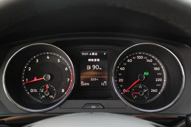 Volkswagen Tiguan L 2019 330TSI Automatic two-wheel drive smart deluxe edition country VI interior photo 9 Volkswagen Tiguan L 2019 330TSI Automatic two-wheel drive smart deluxe edition country VI interior photo 9