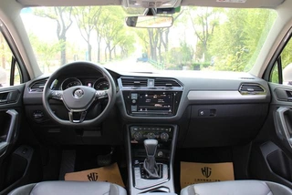 Volkswagen Tiguan L 2019 330TSI Automatic two-wheel drive smart deluxe edition country VI interior photo 11 Volkswagen Tiguan L 2019 330TSI Automatic two-wheel drive smart deluxe edition country VI interior photo 11