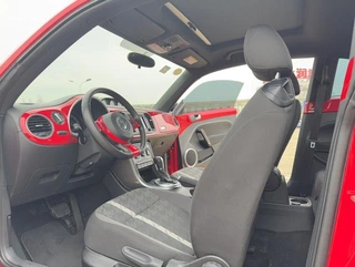 Volkswagen Beetle 2018 180TSI Edición especial de la serie Obsidian interior foto 10