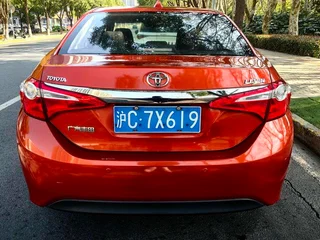 Toyota Levin 2015 1.6G CVT Orange Limited Edition interior photo 15