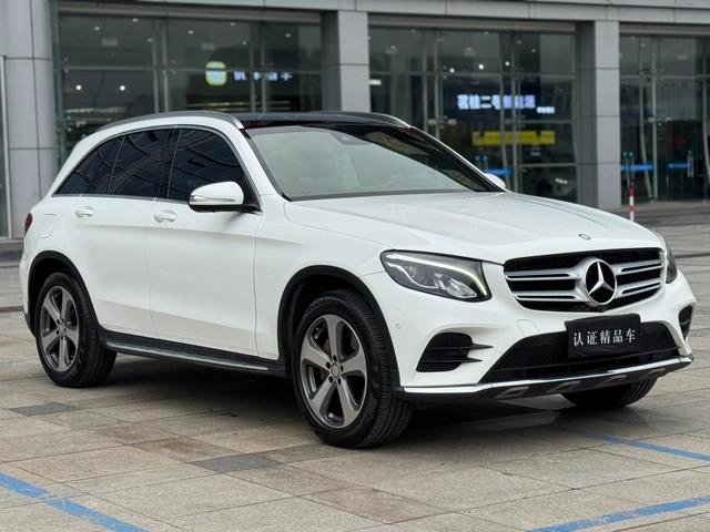Mercedes-Benz GLC 2017 GLC 260 4MATIC Luxury type exterior photo 3 Mercedes-Benz GLC 2017 GLC 260 4MATIC Luxury type exterior photo 3