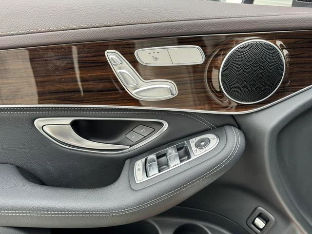 Mercedes-Benz GLC 2017 GLC 260 4MATIC Luxury type interior photo 18 Mercedes-Benz GLC 2017 GLC 260 4MATIC Luxury type interior photo 18