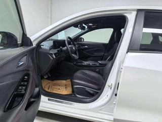 Buick Verano 2023 Pro GS Versión de caza interior foto 10 Buick Verano 2023 Pro GS Versión de caza interior foto 10