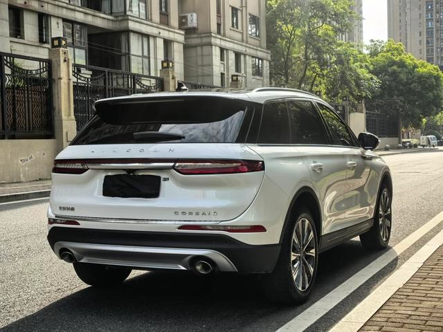 Lincoln Adventurer 2022 2.0T Versión de lujo de tracción a dos ruedas exterior foto 6 Lincoln Adventurer 2022 2.0T Versión de lujo de tracción a dos ruedas exterior foto 6