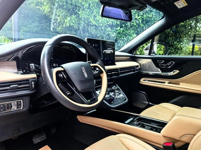Lincoln Adventurer 2022 2.0T Versión de lujo de tracción a dos ruedas exterior foto 7 Lincoln Adventurer 2022 2.0T Versión de lujo de tracción a dos ruedas exterior foto 7