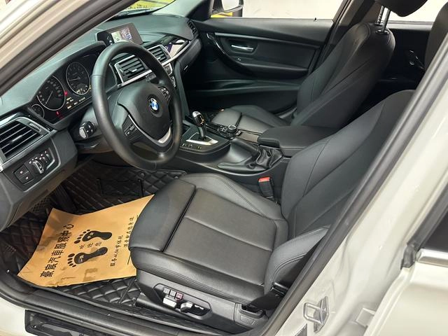 BMW 3 Series 2018 320Li Fashionable exterior photo 4 BMW 3 Series 2018 320Li Fashionable exterior photo 4