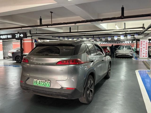 AION V 2021 AION V Plus 70 Smart Technology Edition Lithium iron phosphate exterior photo 3 AION V 2021 AION V Plus 70 Smart Technology Edition Lithium iron phosphate exterior photo 3