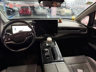 AION V 2021 AION V Plus 70 Smart Technology Edition Lithium iron phosphate interior photo 9 AION V 2021 AION V Plus 70 Smart Technology Edition Lithium iron phosphate interior photo 9