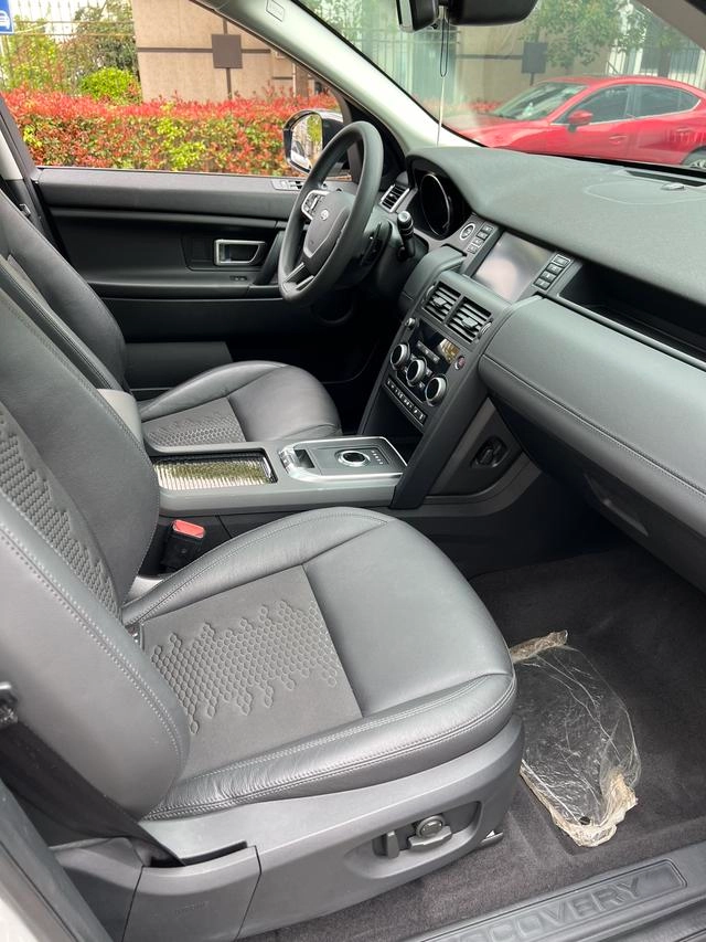 Land Rover Discovery Sport 2018 240PS PURE version interior photo 9 Land Rover Discovery Sport 2018 240PS PURE version interior photo 9