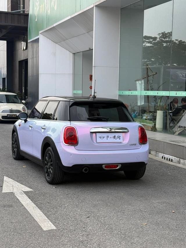 MINI 2016 1.5T COOPER Version cinq portes extérieur photo 4 MINI 2016 1.5T COOPER Version cinq portes extérieur photo 4