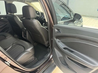 Buick Envision 2021 532T Tracción a dos ruedas de primera clase interior foto 17 Buick Envision 2021 532T Tracción a dos ruedas de primera clase interior foto 17