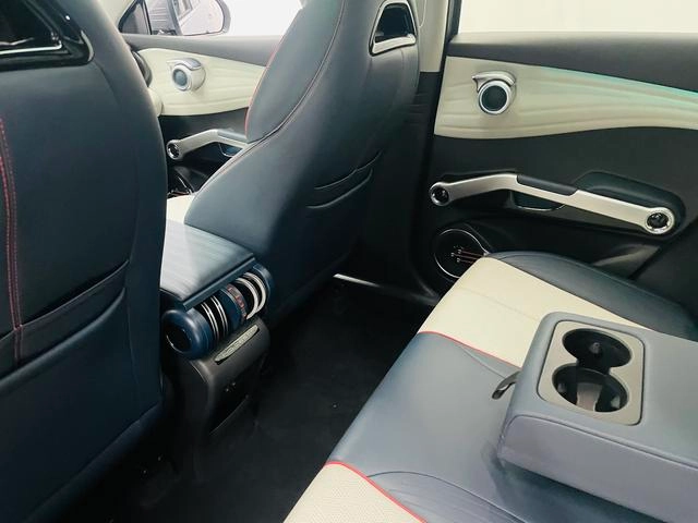 BYD Yuan Plus 2022 430KM Acabado premium interior foto 11 BYD Yuan Plus 2022 430KM Acabado premium interior foto 11