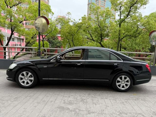 Mercedes-Benz S-Class 2012 S 300 L Tipo de negocio Grand Edition exterior foto 3 Mercedes-Benz S-Class 2012 S 300 L Tipo de negocio Grand Edition exterior foto 3
