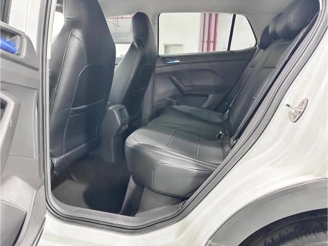 Volkswagen T-Cross 2023 1.5L Versión de moda automática interior foto 13 Volkswagen T-Cross 2023 1.5L Versión de moda automática interior foto 13