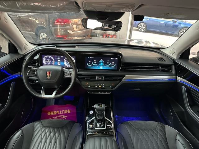 Hongqi Red Flag HS5 2022 Пересаже 2.0T Zhilian Banner Наслаждайтесь версией интерьер фото 13