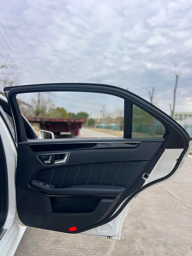 Mercedes-Benz E-Class 2014 E 260 L Спортивный люксовый вариант интерьер фото 15