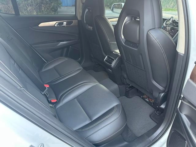 Lynk & Co 01 2019 2.0T Tipo de tracción en dos ruedas Pro Versión País VI interior foto 10 Lynk & Co 01 2019 2.0T Tipo de tracción en dos ruedas Pro Versión País VI interior foto 10