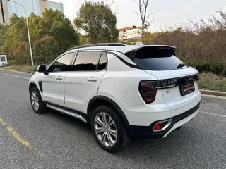 Lynk & Co 01 2019 2.0T Tipo de tracción en dos ruedas Pro Versión País VI interior foto 14 Lynk & Co 01 2019 2.0T Tipo de tracción en dos ruedas Pro Versión País VI interior foto 14