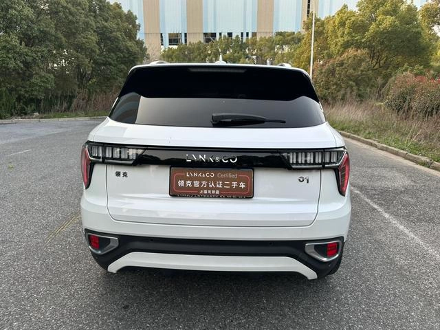 Lynk & Co 01 2019 2.0T Tipo de tracción en dos ruedas Pro Versión País VI interior foto 15 Lynk & Co 01 2019 2.0T Tipo de tracción en dos ruedas Pro Versión País VI interior foto 15